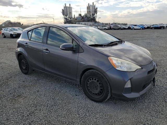Photo 4 from auction – 2012 TOYOTA PRIUS C with VIN JTDKDTB35C1507867