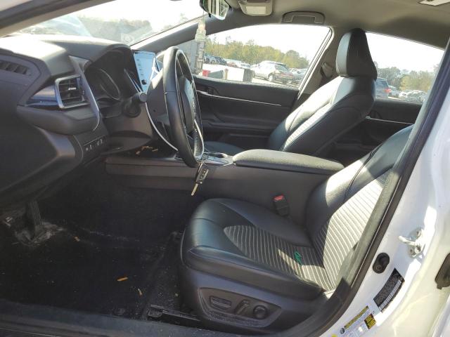 Photo 7 from auction – 2022 TOYOTA CAMRY with VIN 4T1G11AK3NU040215