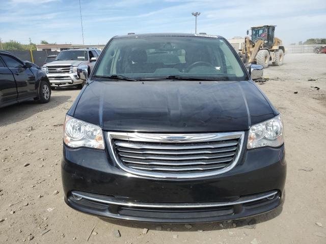 Photo 5 from auction – 2015 CHRYSLER TOWN & COU with VIN 2C4RC1CG4FR716590