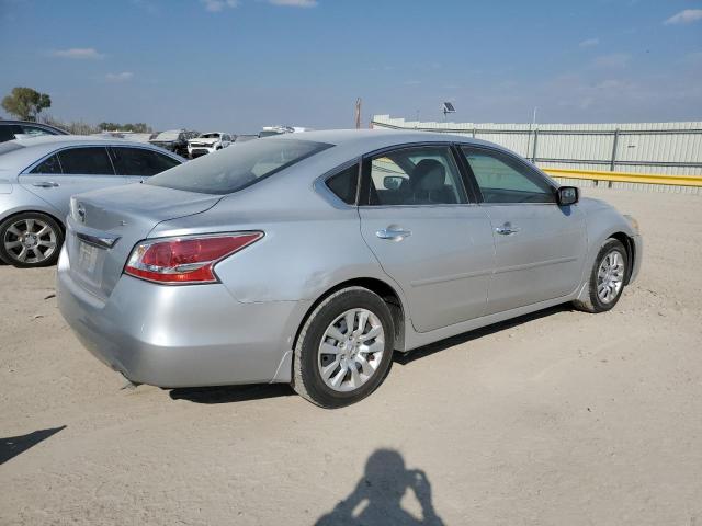 Photo 3 from auction – 2015 NISS ALTIMA with VIN 1N4AL3APXFC195143