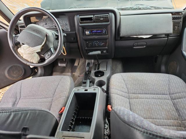 Photo 8 from auction – 2000 JEEP CHEROKEE S with VIN 1J4FF48S7YL105094