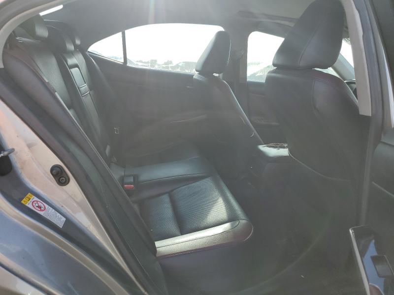 Photo 10 from auction – 2017 LEXUS IS with VIN JTHBA1D28H5046227