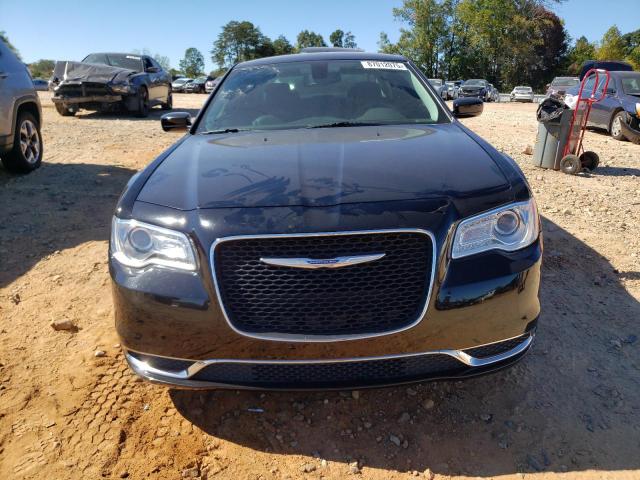 Photo 5 from auction – 2017 CHRYSLER 300 LIMITE with VIN 2C3CCAAG0HH582344