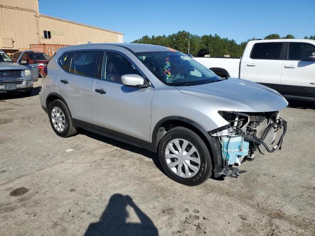 Photo 4 from auction – 2018 NISSAN ROGUE S with VIN KNMAT2MV1JP553228
