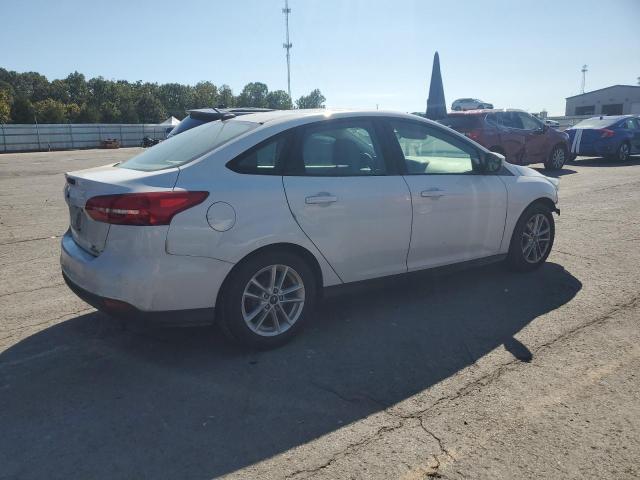 Photo 3 from auction – 2015 FORD FOCUS SE with VIN 1FADP3F20FL343900