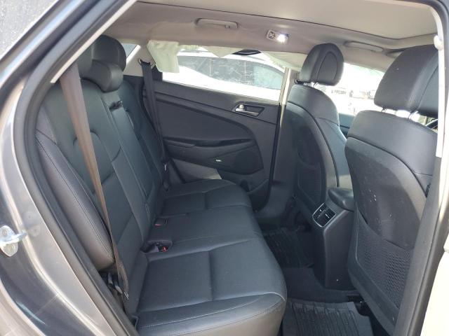Photo 11 from auction – 2018 HYUNDAI TUCSON VAL with VIN KM8J3CA2XJU666740