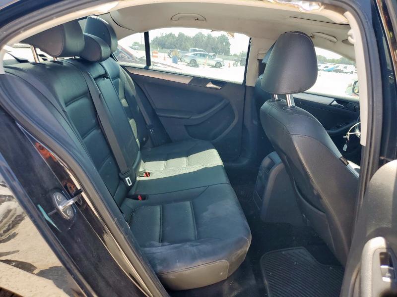 Photo 10 from auction – 2016 VOLKSWAGEN JETTA SE with VIN 3VWD67AJ8GM398658