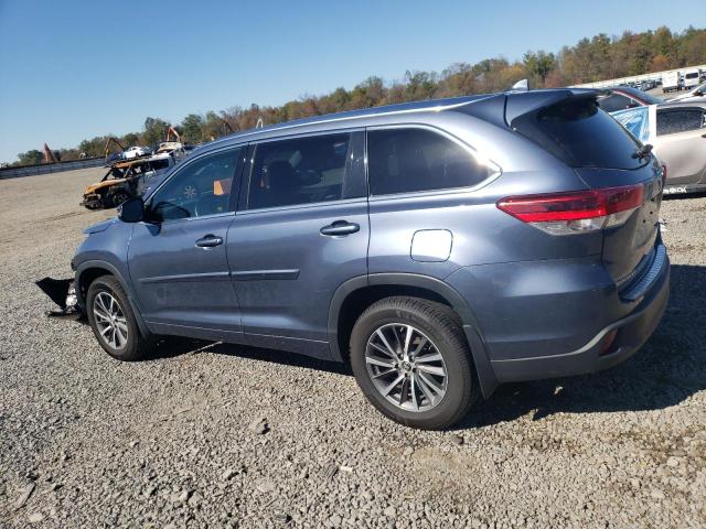 Photo 2 from auction – 2018 TOYOTA HIGHLANDER with VIN 5TDJZRFH8JS859685