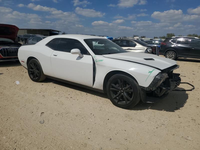 Photo 4 from auction – 2018 DODGE CHALLENGER with VIN 2C3CDZAG2JH306054
