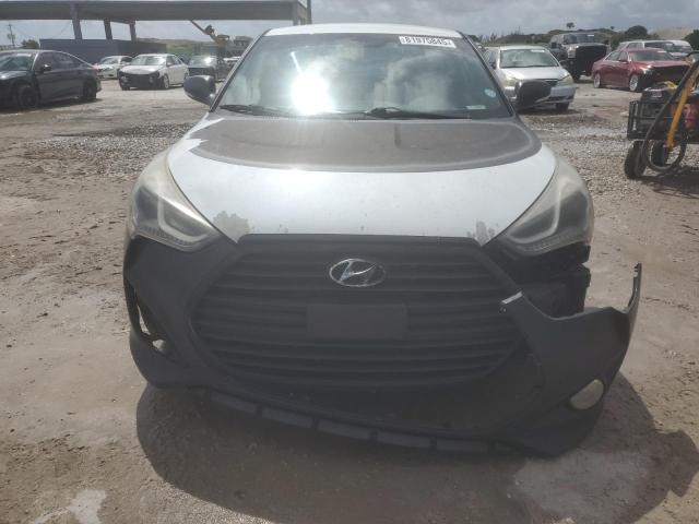 Photo 5 from auction – 2016 HYUNDAI VELOSTER T with VIN KMHTC6AE5GU271362