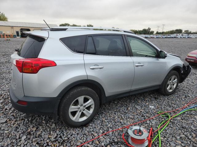 Photo 3 from auction – 2013 TOYOTA RAV4 XLE with VIN JTMRFREVXD5013569