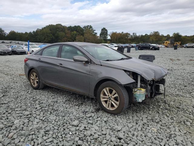 Photo 4 from auction – 2013 HYUNDAI SONATA GLS with VIN 5NPEB4AC8DH532590