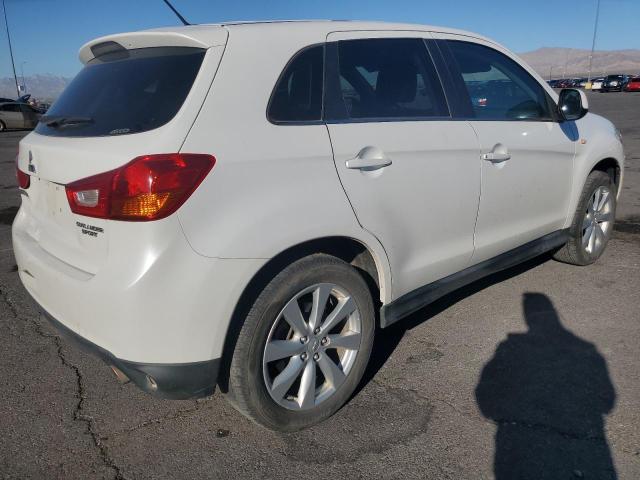 Photo 3 from auction – 2015 MITSUBISHI OUTLANDER with VIN 4A4AR4AU8FE006359