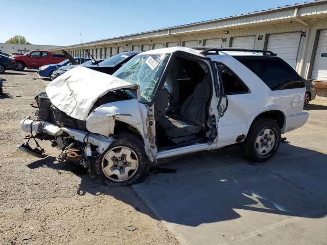 CHEVROLET BLAZER 2002 with VIN 1GNCT18WX2K197440 - Photo from auction