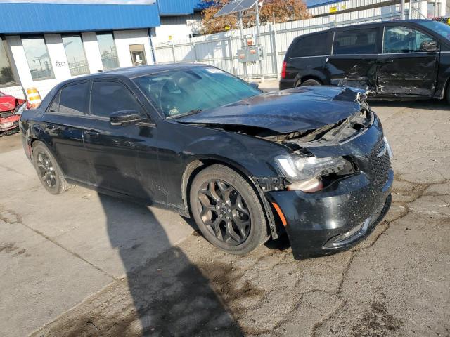 Photo 4 from auction – 2016 CHRYSLER 300 S with VIN 2C3CCAGG3GH248802