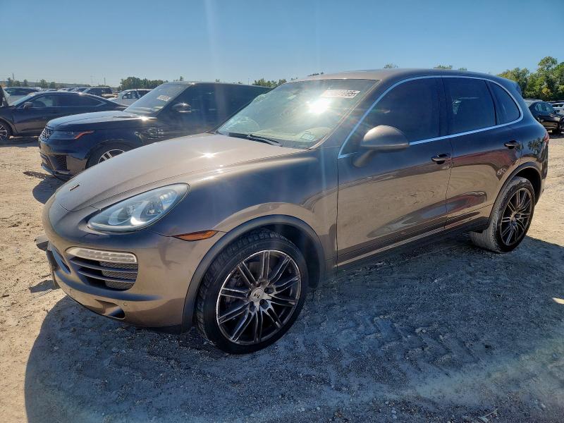 PORSCHE CAYENNE 2011 with VIN WP1AA2A21BLA04670 - Photo from auction