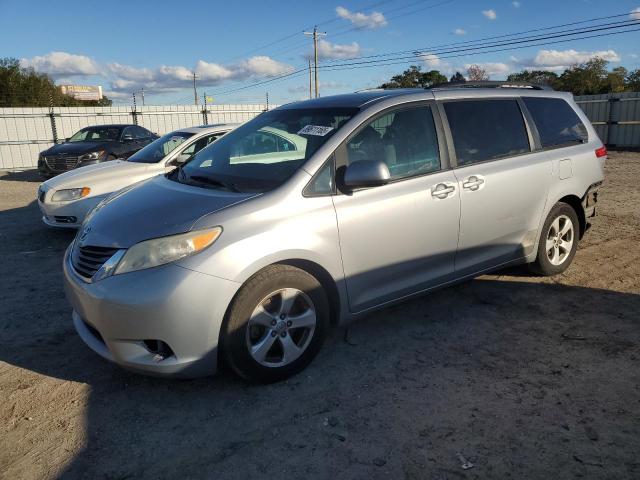 TOYOTA SIENNA LE 2013 with VIN 5TDKK3DC6DS395569 - Photo from auction