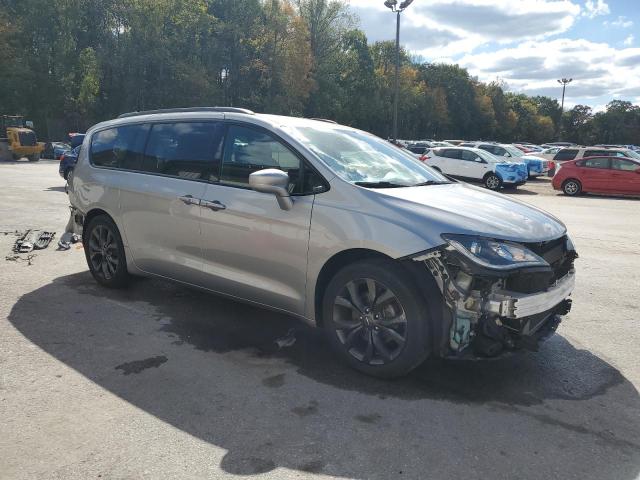 Photo 4 from auction – 2018 CHRYSLER PACIFICA T with VIN 2C4RC1FG7JR257964