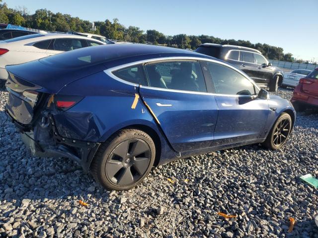 Photo 3 from auction – 2018 TESLA MODEL 3 with VIN 5YJ3E1EA5JF013688
