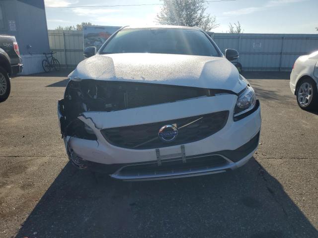 Photo 5 from auction – 2017 VOLVO V60 CROSS with VIN YV440MWK4H1026833