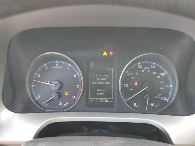 Photo 9 from auction – 2017 TOYOTA RAV4 LE with VIN 2T3BFREV7HW676811