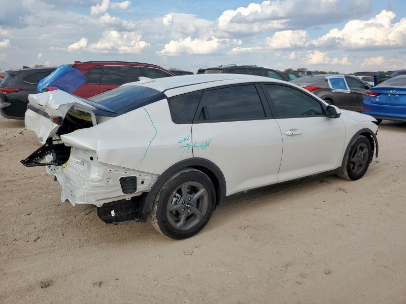 Photo 3 from auction – 2025 KIA K4 LX with VIN 3KPFT4DE8SE130942