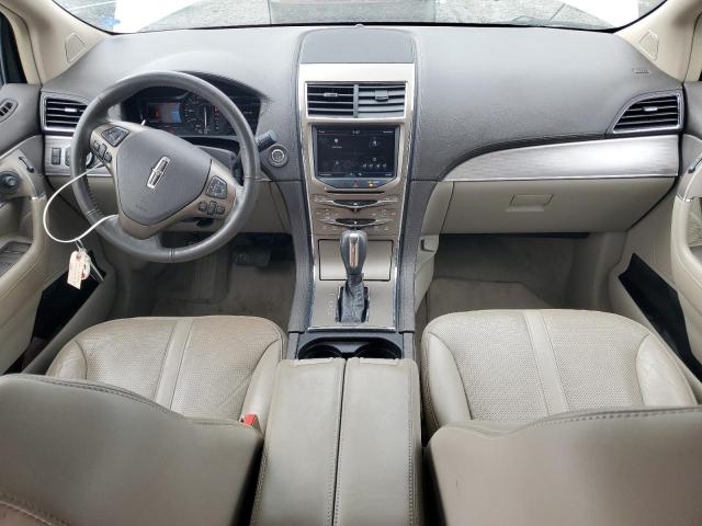Photo 8 from auction – 2011 LINCOLN MKX with VIN 2LMDJ6JK6BBJ15012