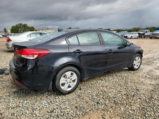 Photo 3 from auction – 2017 KIA FORTE LX with VIN 3KPFL4A7XHE119567
