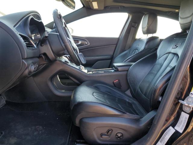 Photo 7 from auction – 2016 CHRYSLER 200 S with VIN 1C3CCCDG6GN135689