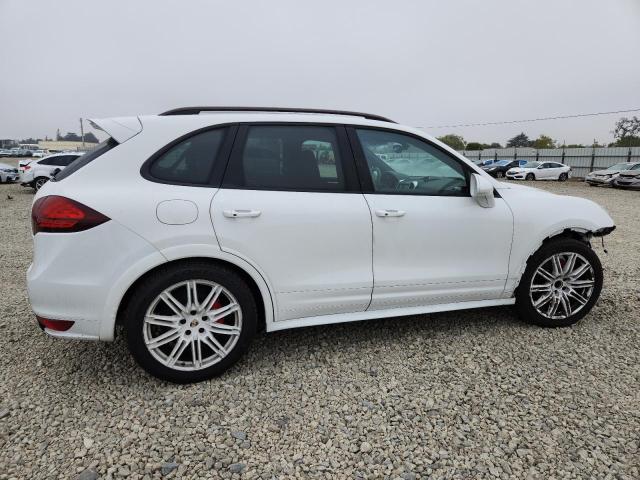 Photo 3 from auction – 2013 PORSCHE CAYENNE GT with VIN WP1AD2A25DLA70844
