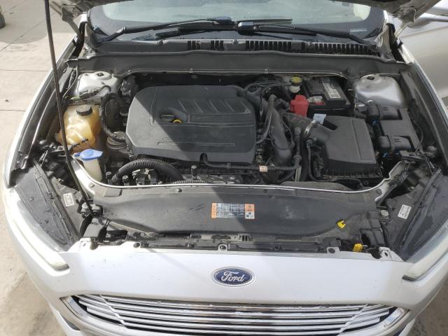 Photo 11 from auction – 2016 FORD FUSION SE with VIN 3FA6P0HD4GR235045