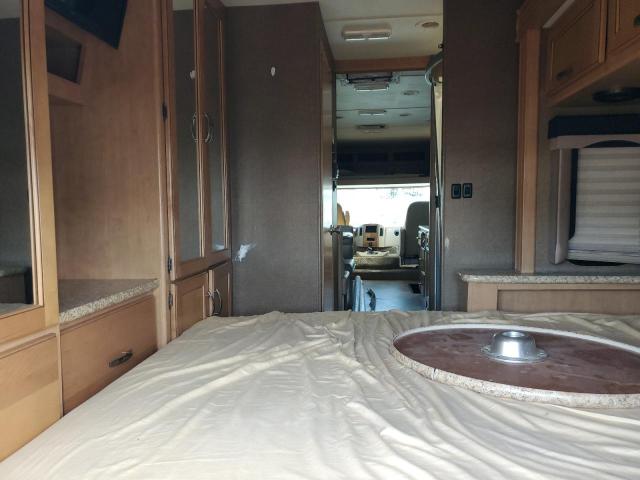 Photo 6 from auction – 2015 FORD F53 with VIN 1F65F5DYXF0A04599