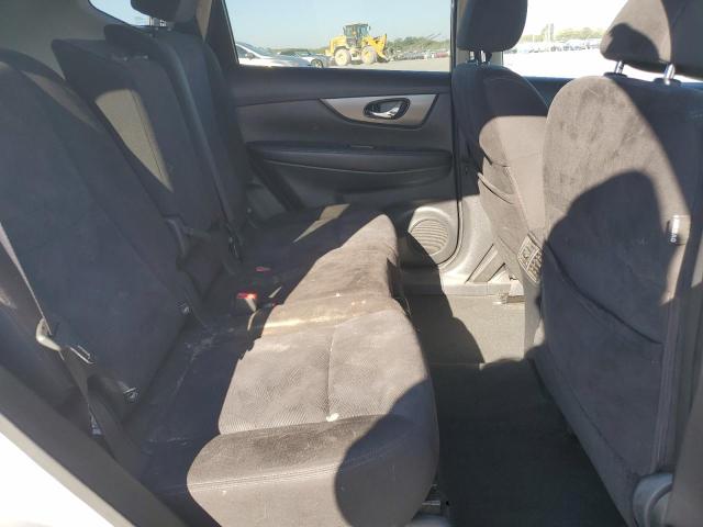 Photo 11 from auction – 2015 NISSAN ROGUE S with VIN KNMAT2MT2FP575504