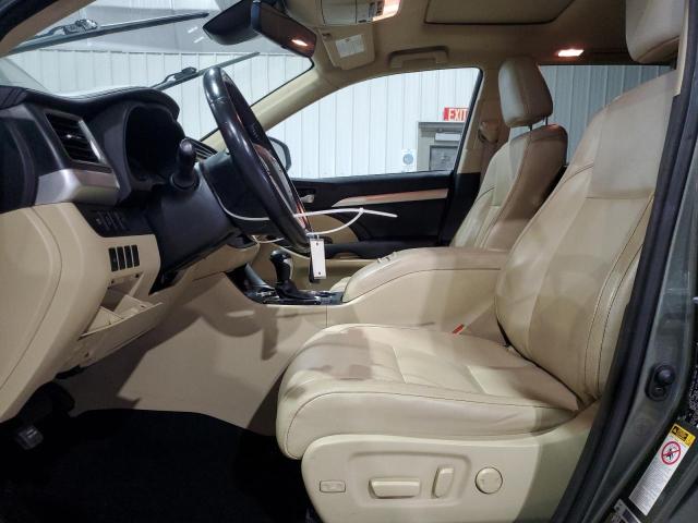 Photo 7 from auction – 2017 TOYOTA HIGHLANDER with VIN 5TDJZRFH1HS413842