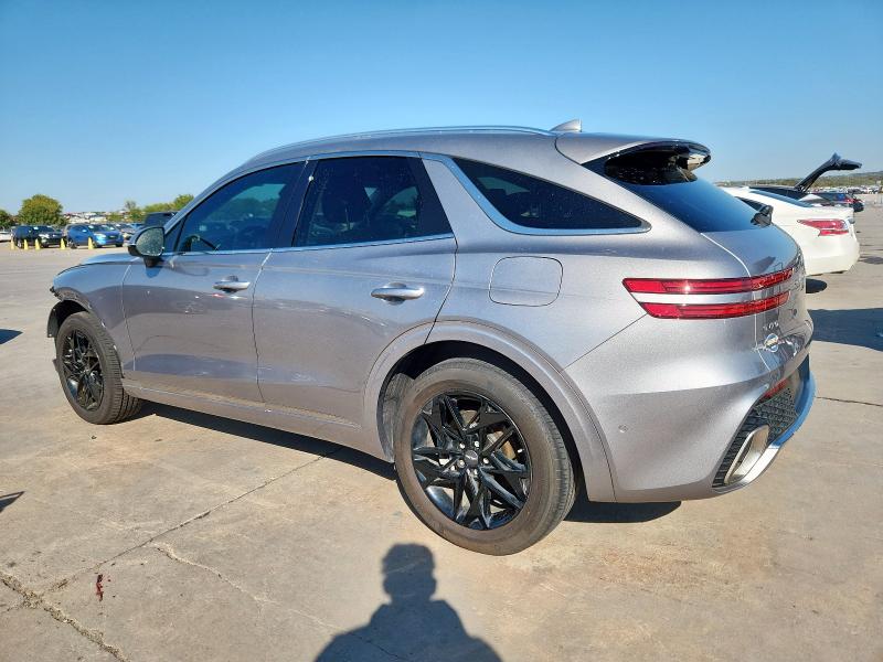 Photo 2 from auction – 2022 GENESIS GV70 BASE with VIN KMUMADTB3NU066476