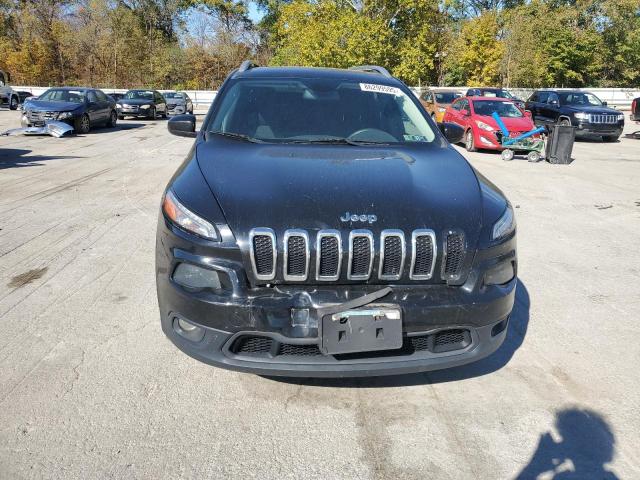 Photo 5 from auction – 2017 JEEP CHEROKEE L with VIN 1C4PJLCBXHW644477
