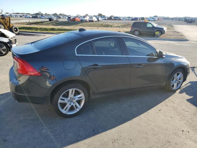 Photo 3 from auction – 2015 VOLVO S60 with VIN YV126MFM1F1335306