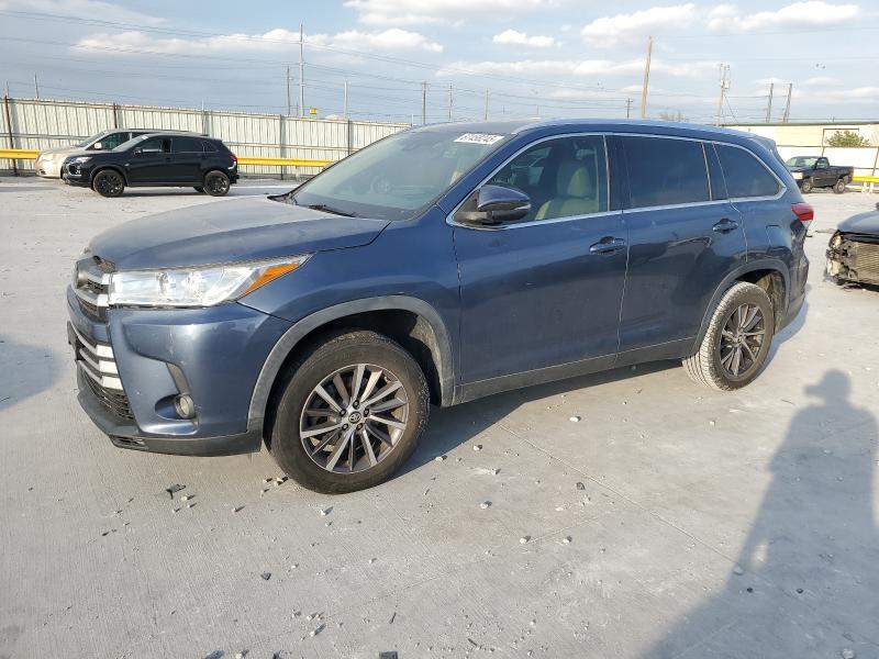 TOYOTA HIGHLANDER 2019 with VIN 5TDKZRFH6KS345369 - Photo from auction