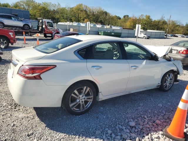 Photo 3 from auction – 2013 NISSAN ALTIMA with VIN 1N4BL3AP2DC223843