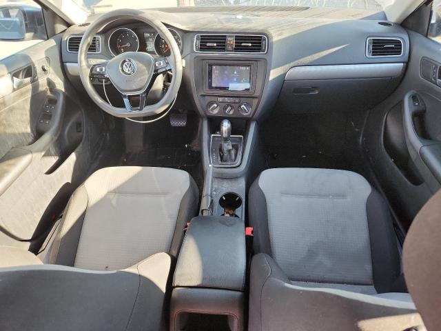 Photo 8 from auction – 2017 VOLKSWAGEN JETTA S with VIN 3VW2B7AJ5HM369428