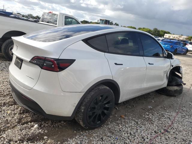 Photo 3 from auction – 2024 TESLA MODEL Y with VIN 7SAYGDEE8RA235531