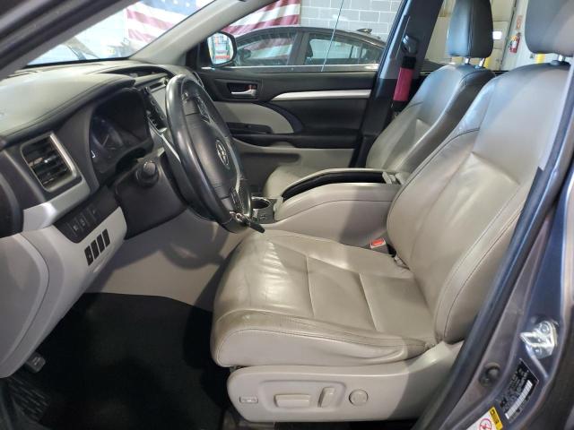Photo 7 from auction – 2017 TOYOTA HIGHLANDER with VIN 5TDJZRFH3HS452383