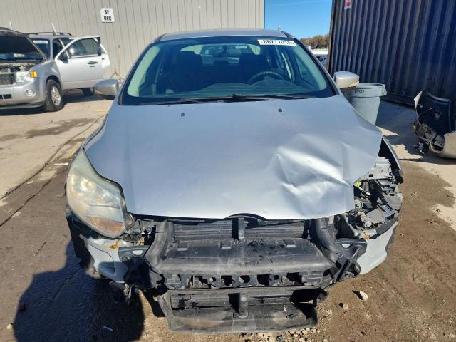 Photo 5 from auction – 2014 FORD FOCUS SE with VIN 1FADP3F21EL374183