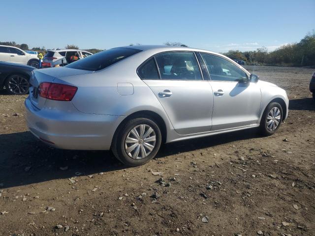 Photo 3 from auction – 2014 VOLKSWAGEN JETTA BASE with VIN 3VW2K7AJ7EM252591