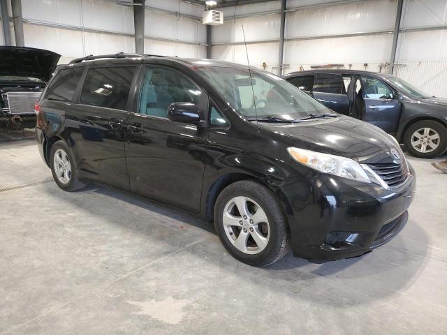 Photo 4 from auction – 2013 TOYOTA SIENNA LE with VIN 5TDKK3DC8DS282464