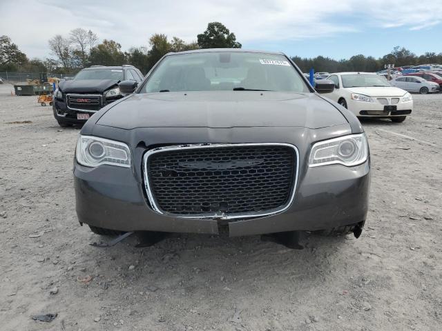 Photo 5 from auction – 2016 CHRYSLER 300 LIMITE with VIN 2C3CCAAG6GH320780
