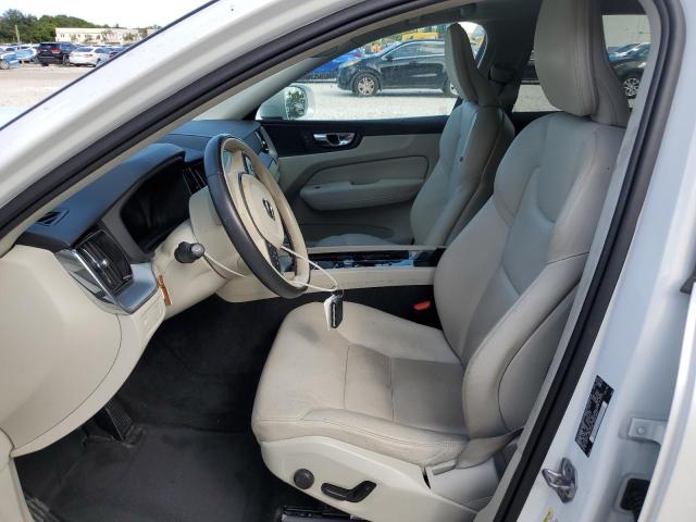 Photo 7 from auction – 2020 VOLVO XC60 T5 MO with VIN YV4102DK8L1490565