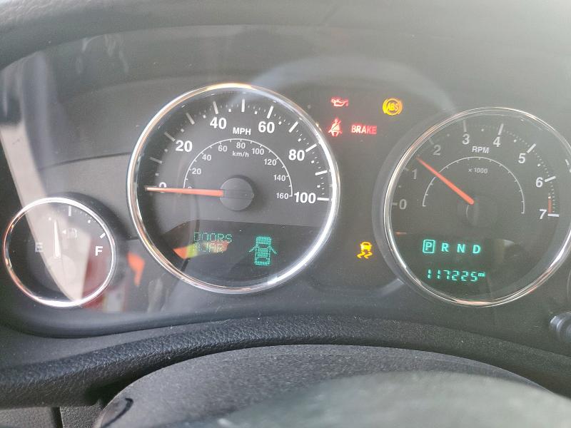 Photo 9 from auction – 2016 JEEP WRANGLER U with VIN 1C4BJWDG0GL127730