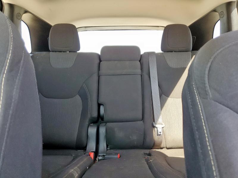 Photo 10 from auction – 2017 JEEP CHEROKEE LATITUDE with VIN 1C4PJLCB5HD221821