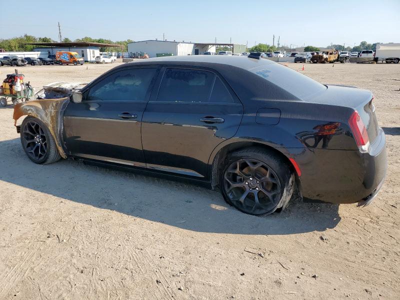 Photo 2 from auction – 2019 CHRYSLER 300 S with VIN 2C3CCABG1KH651354